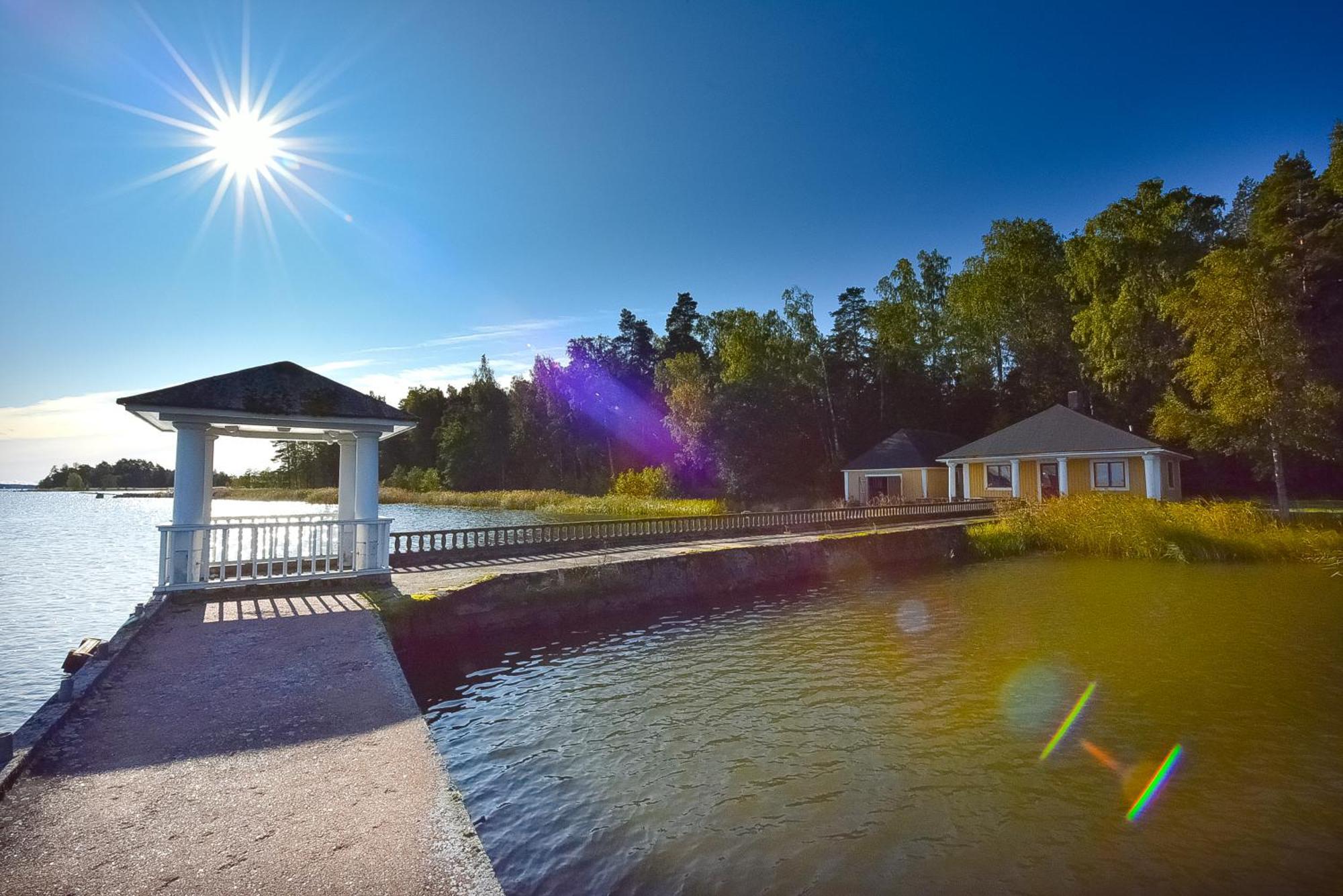 Chalet Moekki Meren Laeheisyydessae *